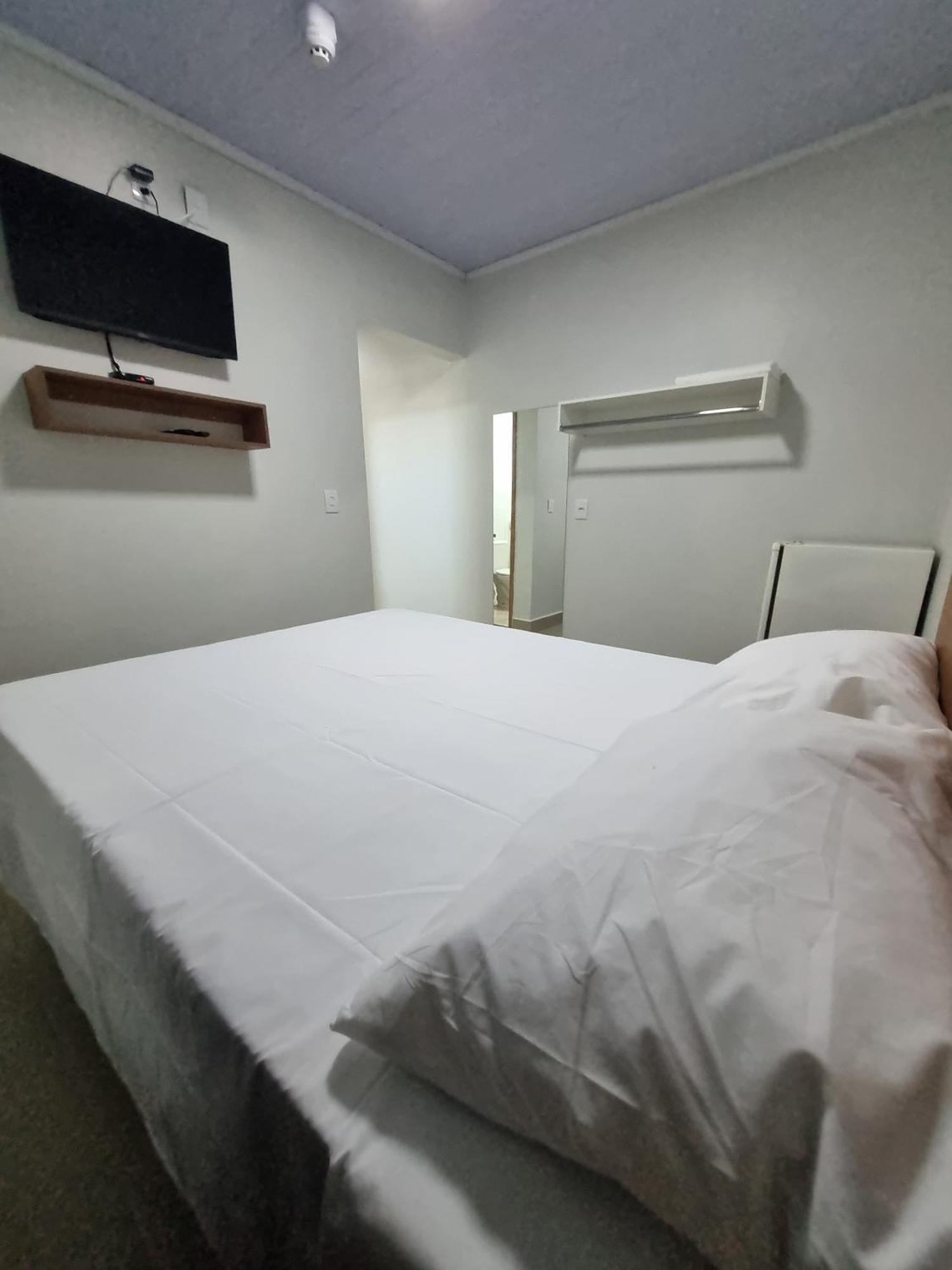 Executive Hotel Aguas Lindas Go Aguas Lindas de Goias Zewnętrze zdjęcie
