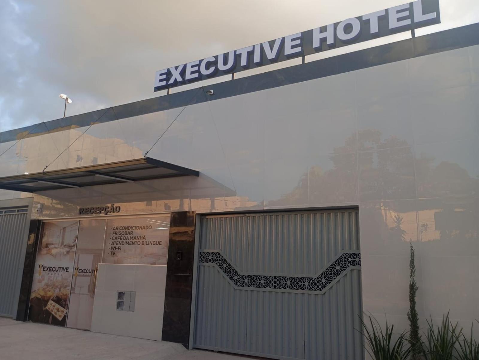 Executive Hotel Aguas Lindas Go Aguas Lindas de Goias Zewnętrze zdjęcie